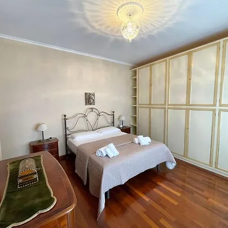 Domus St Peter * Roma