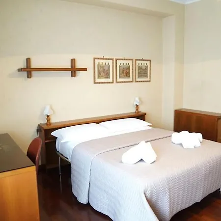 Domus St Peter 아파트