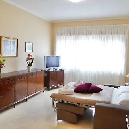 Domus St Peter 아파트 *