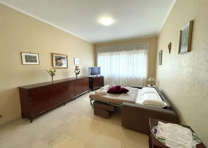 Διαμέρισμα Domus St Peter