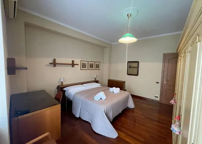 Domus St Peter * Rome